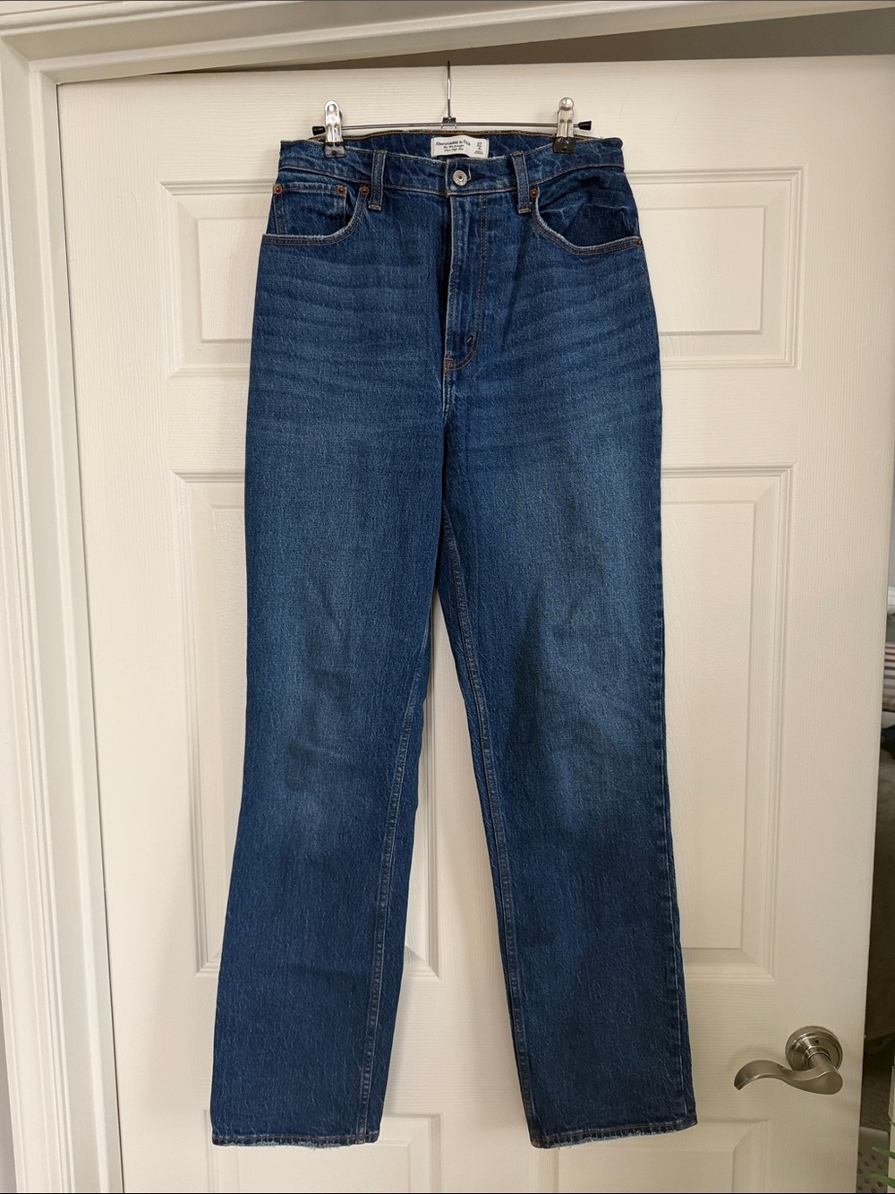 Abercrombie & Fitch Straight Leg Jeans - Dark Blue Wash